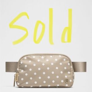 lululemon Tan Polka Dot Everywhere Belt Bag simple polka white sheer oak/ NWT